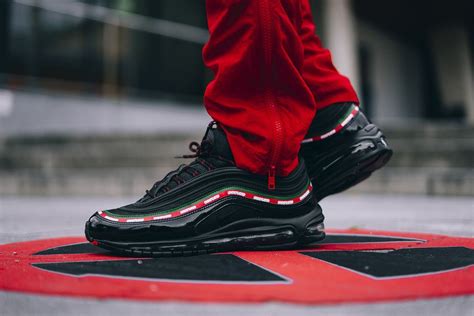 nike air max 97 x gucci|Air Max 97 undefeated.